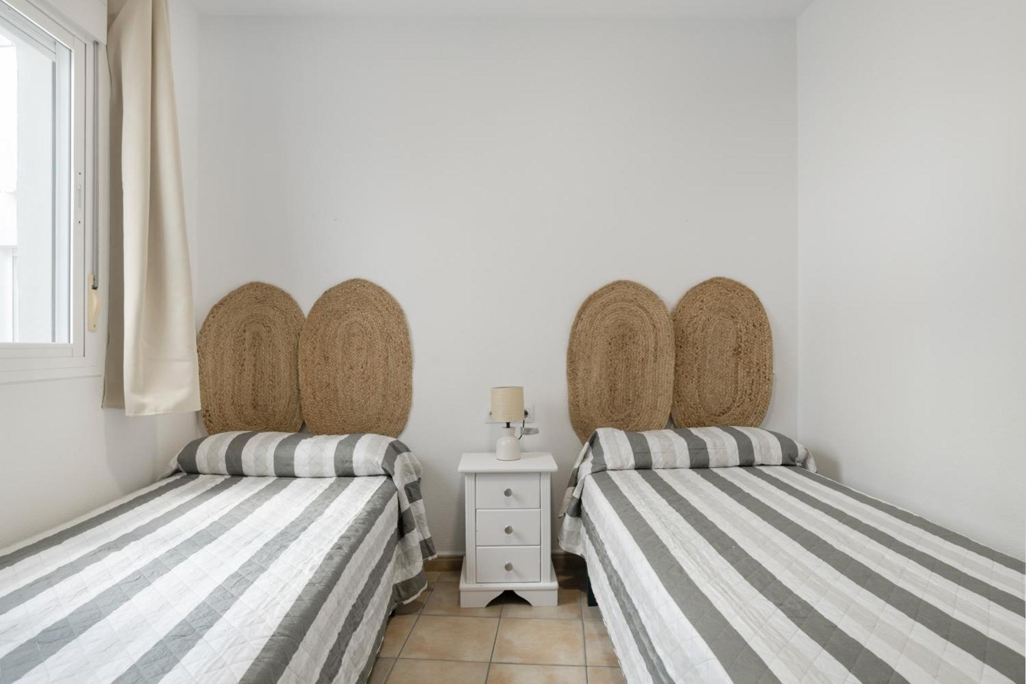 Apartamento Perez Zara 3 Conil De La Frontera Exteriör bild
