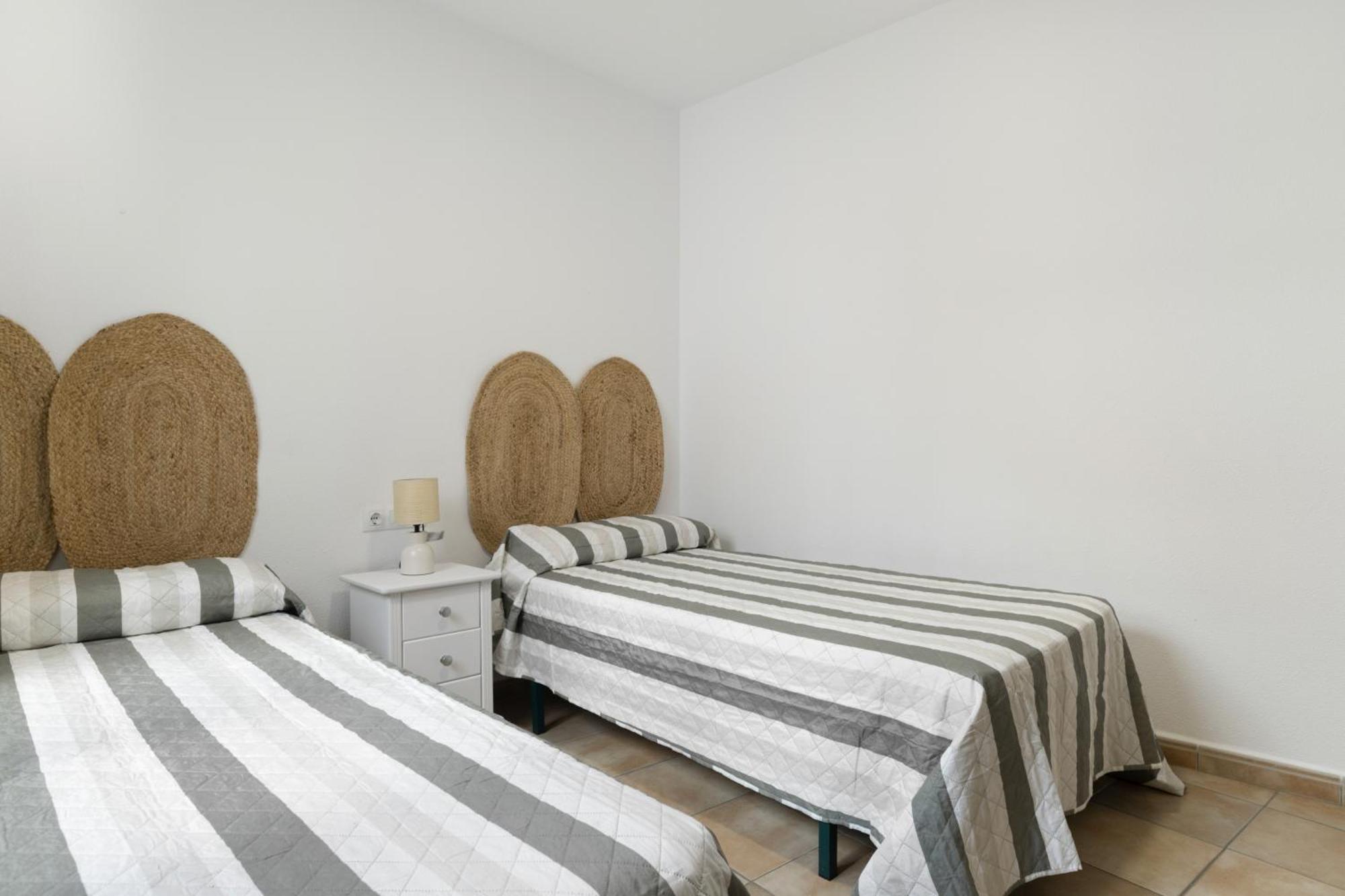 Apartamento Perez Zara 3 Conil De La Frontera Exteriör bild